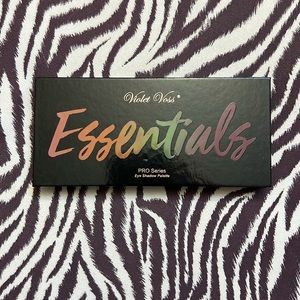 Violet Voss Essentials